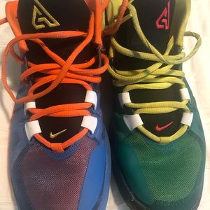 Giannas Zoom Freak Basketball Shoes